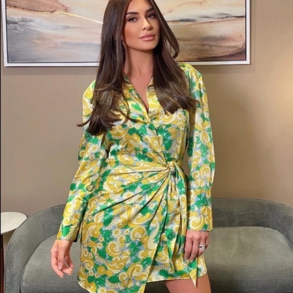 Zara floral print wrap dress - Picture 4 of 12